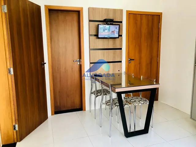 Sobrado com 253m² 4 quartos e 2 banheiros, à venda, no bairro Urbanova em São José Dos Campos