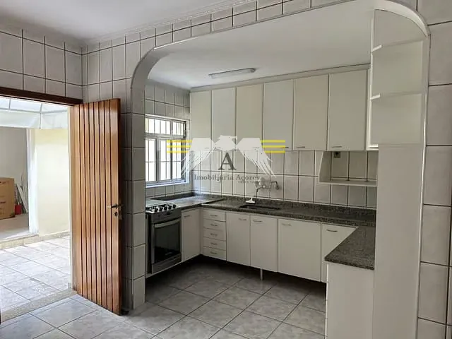 Sobrado 3 quartos e 2 banheiros, para alugar, no bairro Tatuapé em São Paulo