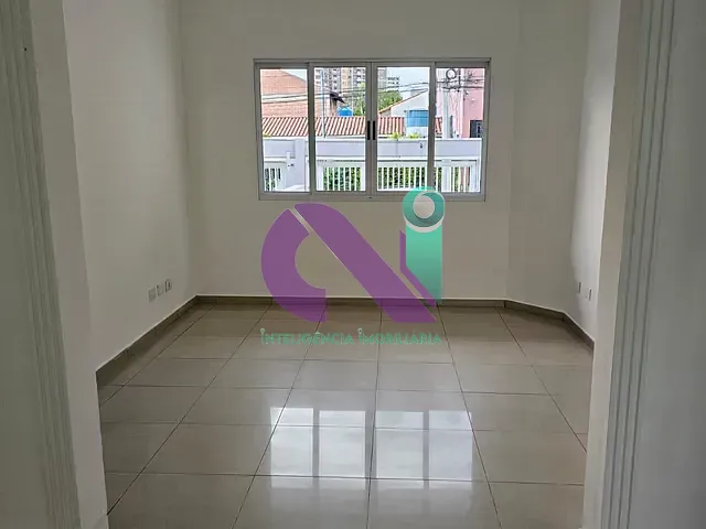 Sobrado com 300m² 4 quartos e 2 banheiros, à venda, no bairro Vila Yara em Osasco
