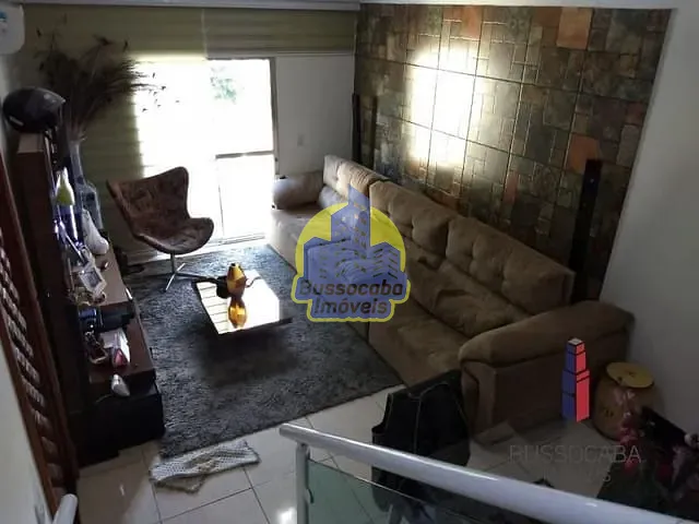 Sobrado com 160m² 3 quartos e 2 banheiros, à venda, no bairro Padroeira em Osasco
