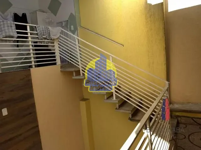 Sobrado com 160m² 3 quartos e 2 banheiros, à venda, no bairro Padroeira em Osasco