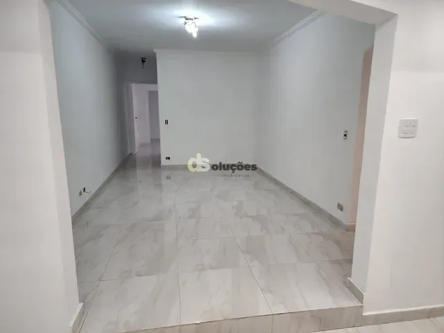 Sobrado com 160m² 3 quartos e 2 banheiros, à venda, no bairro Vila Campo Grande em São Paulo