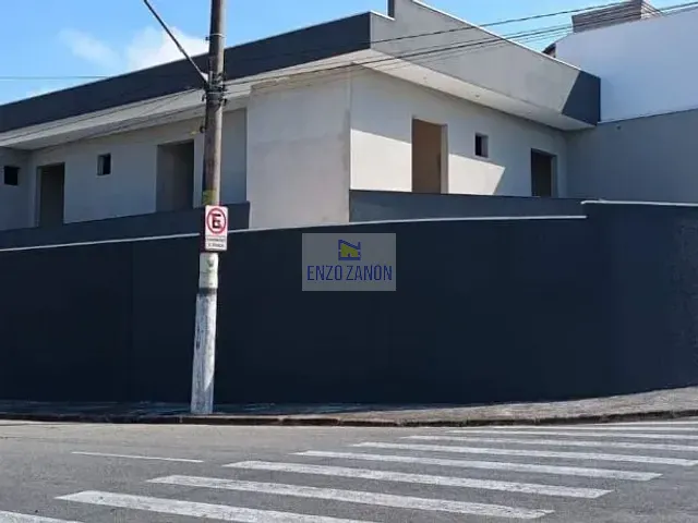 Sobrado com 331m² 4 quartos e 6 banheiros, à venda, no bairro Parque dos Pássaros em São Bernardo do Campo