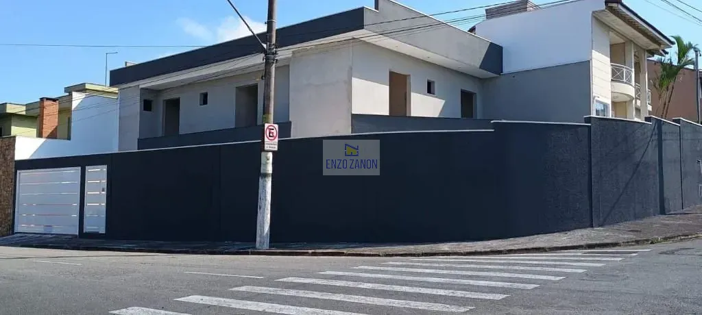 Sobrado, 4 quartos, 319 m² - Foto 1