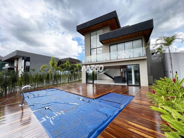 Foto do Sobrado - SOBRADO - 4 SUÍTES (1 MASTER COM JACUZZI) - ÁREA 374m² - CONDOMÍNIO DO LAGO - GOIÂNIA/GO | M360 Imóveis