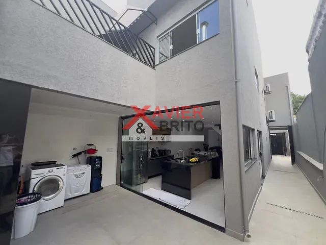 Sobrado com 190m² 3 quartos e 4 banheiros, à venda, no bairro Vila Talarico em São Paulo