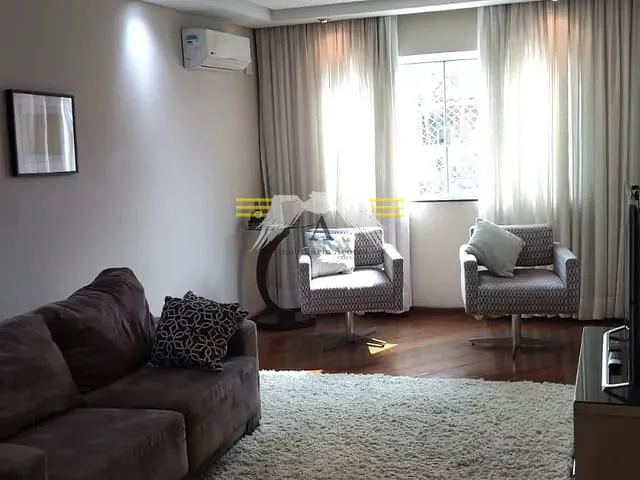 Sobrado com 300m² 4 quartos e 4 banheiros, à venda, no bairro Vila Carrão em São Paulo