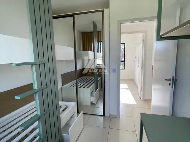 Sobrado 2 quartos e 2 banheiros, à venda, no bairro Jardim Carvalho em Ponta Grossa