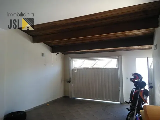 Sobrado com 140m² 3 quartos e 2 banheiros, à venda, no bairro Borda da Mata em Caçapava