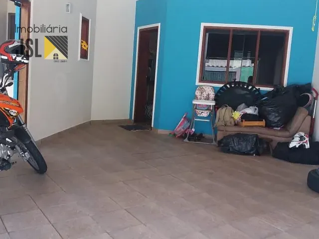 Sobrado com 140m² 3 quartos e 2 banheiros, à venda, no bairro Borda da Mata em Caçapava