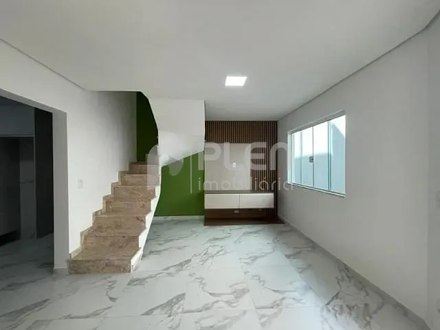 Sobrado 3 quartos e 3 banheiros, à venda, no bairro Jardim Santa Inês em São Paulo