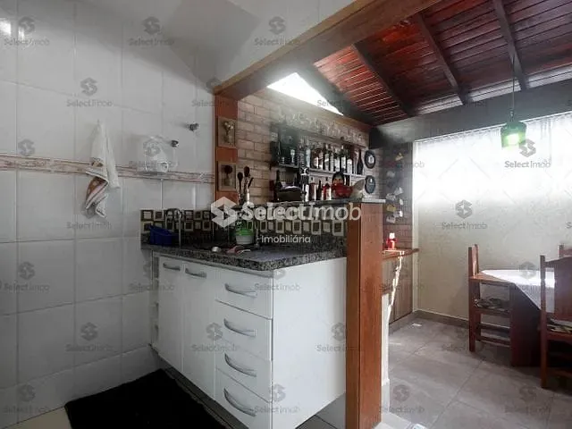 Sobrado com 70m² 2 quartos e 2 banheiros, à venda, no bairro Jardim Araguaia em Mauá