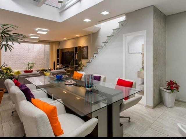 Casa com 229m² 3 quartos e 4 banheiros, à venda ou para alugar, no bairro Ipiranga em São Paulo