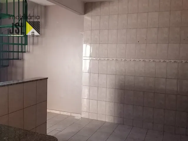 Sobrado com 140m² 4 quartos e 4 banheiros, à venda, no bairro Borda da Mata em Caçapava