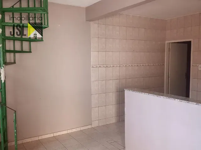 Sobrado com 140m² 4 quartos e 4 banheiros, à venda, no bairro Borda da Mata em Caçapava