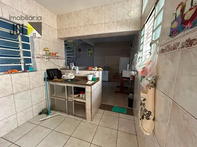 Sobrado com 140m² 5 quartos e 4 banheiros, à venda, no bairro Borda da Mata em Caçapava