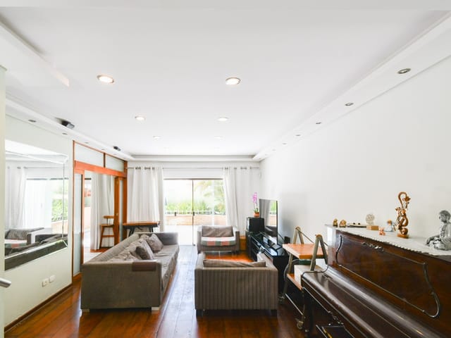 Foto do Sobrado - Sobrado para venda em Planalto Paulista com 3 quartos, sendo 2 suítes , 216m² | Lares e Andares Imóveis