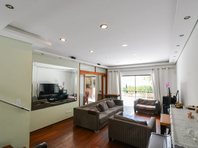 Foto do Sobrado - Sobrado para venda em Planalto Paulista com 3 quartos, sendo 2 suítes , 216m² | Lares e Andares Imóveis