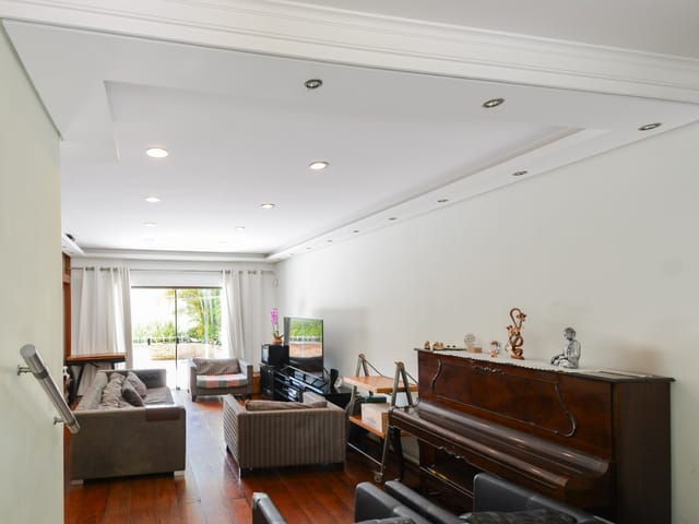 Foto do Sobrado - Sobrado para venda em Planalto Paulista com 3 quartos, sendo 2 suítes , 216m² | Lares e Andares Imóveis