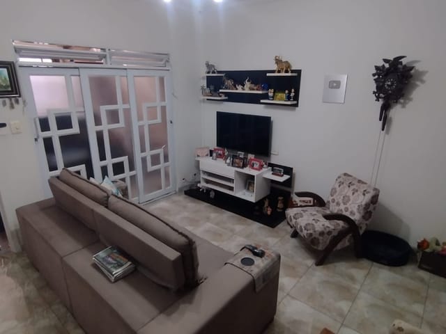 Foto do Sobrado - 🏡 Sobrado à Venda com 3 Dormitórios e Suíte – 120m² Reformado e Pronto para Morar🌟 | Organização Imobiliária Açores