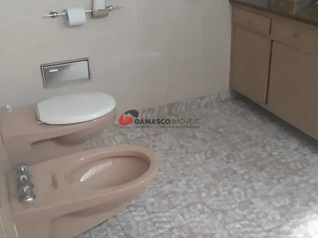 Sobrado com 380m², à venda, no bairro Vila Alpina em São Paulo