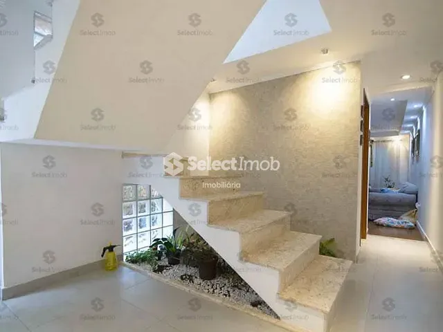Sobrado com 125m² 4 quartos e 5 banheiros, à venda, no bairro Parque São Vicente em Mauá