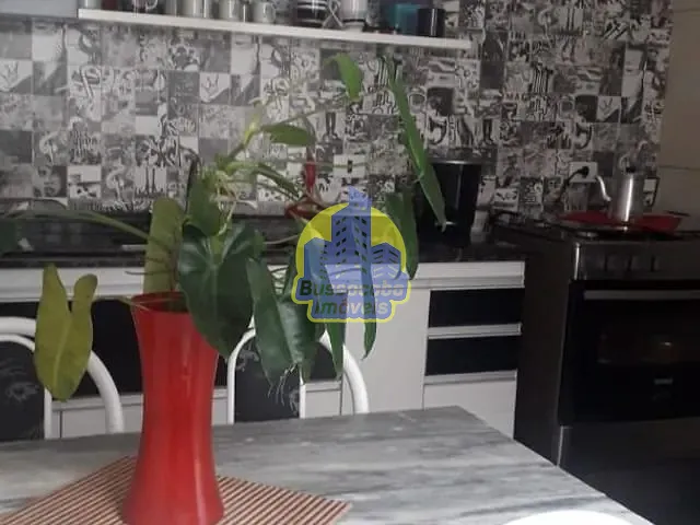 Sobrado com 125m² 2 quartos e 1 banheiro, à venda, no bairro Umuarama em Osasco