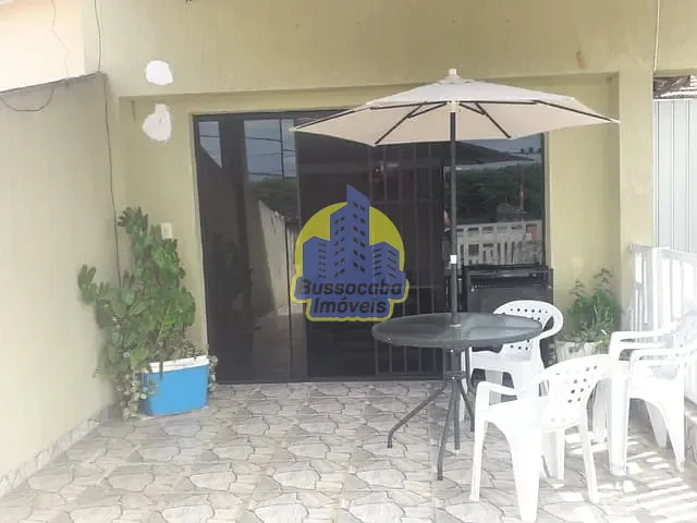 Sobrado com 125m² 2 quartos e 1 banheiro, à venda, no bairro Umuarama em Osasco