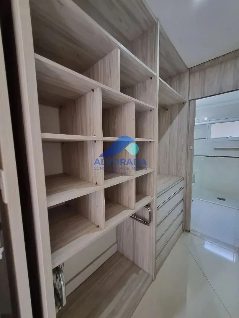 Sobrado, 3 quartos, 309 m² - Foto 9