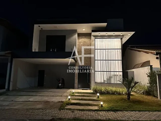 Sobrado com 300m² 3 quartos e 5 banheiros, à venda, no bairro Jardim Santa Teresa em Taubaté