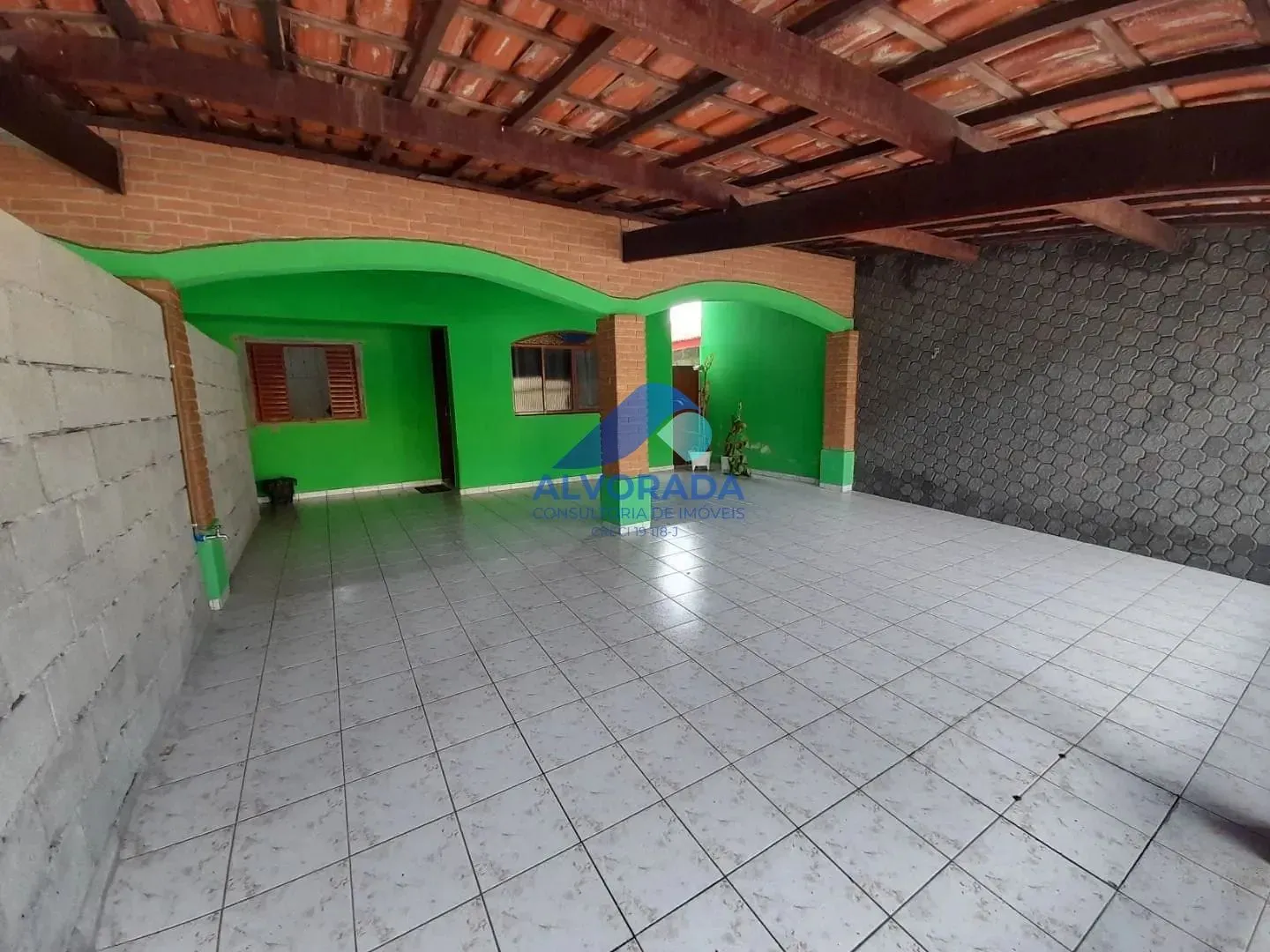Sobrado, 6 quartos, 112 m² - Foto 1