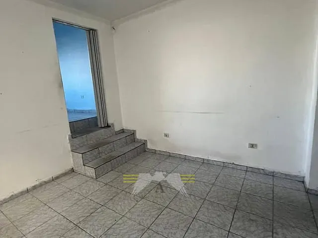 Sobrado com 90m² 3 quartos e 1 banheiro, para alugar, no bairro Jardim Vila Formosa em São Paulo