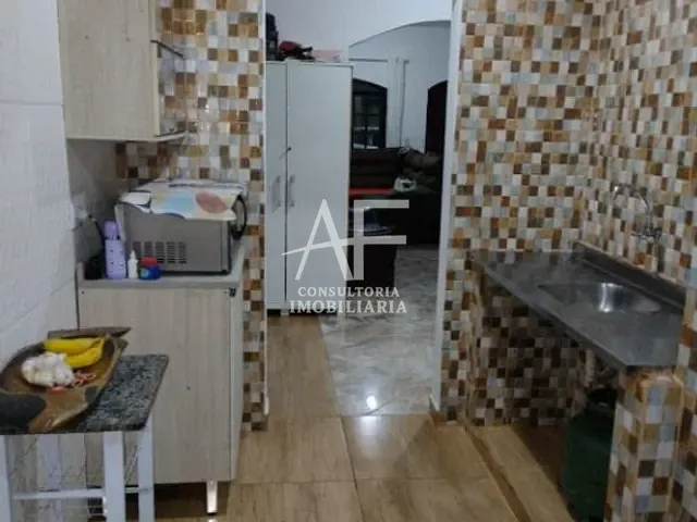 Sobrado com 400m² 5 quartos e 4 banheiros, à venda, no bairro Lagoinha em Ubatuba