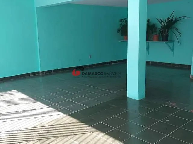 Sobrado com 211m² 2 quartos e 1 banheiro, à venda, no bairro Cerâmica em São Caetano do Sul