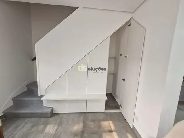 Sobrado 2 quartos e 2 banheiros, para alugar, no bairro Alto de Pinheiros em São Paulo