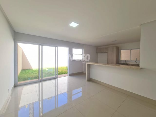 Foto do Sobrado - SOBRADO 04 SUITES PLENAS- COND. ILHAS DE ALEGRANZA  JD MARILIZA, GOIÂNIA-GO Goiânia, GO | M360 Imóveis