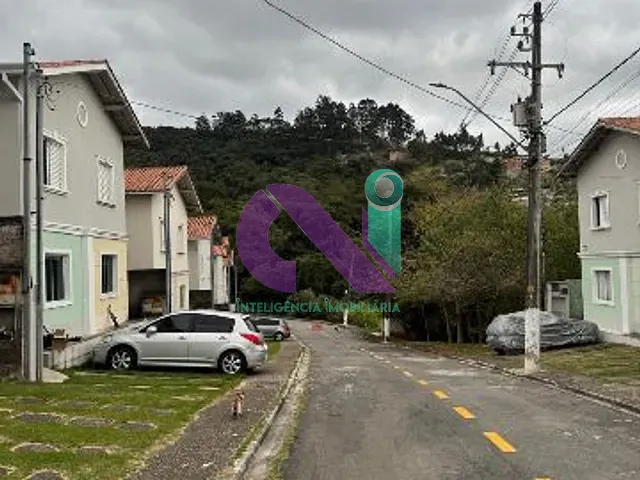 Sobrado 2 quartos e 2 banheiros, para alugar, no bairro Sítio das Paineiras/California em Barueri