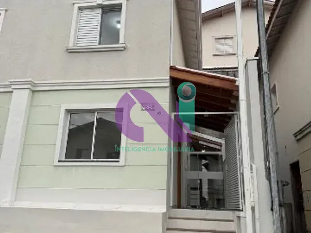 Sobrado 2 quartos e 2 banheiros, para alugar, no bairro Sítio das Paineiras/California em Barueri
