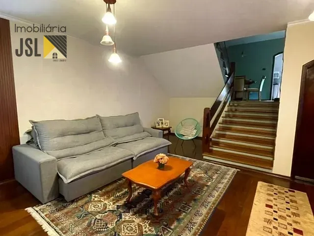 Sobrado com 196m² 4 quartos e 3 banheiros, à venda, no bairro Vera Cruz em Caçapava