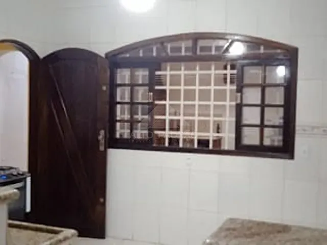 Sobrado com 128m² 3 quartos e 2 banheiros, à venda, no bairro Jardim Anchieta em Mauá