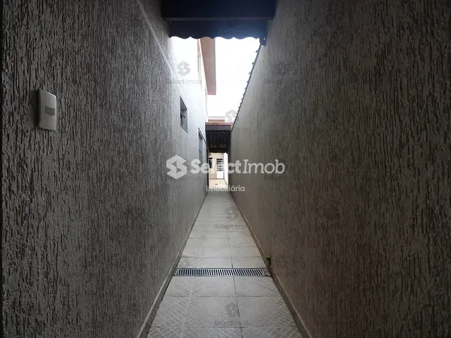 Sobrado com 200m² 3 quartos e 3 banheiros, à venda, no bairro Vila Assis Brasil em Mauá
