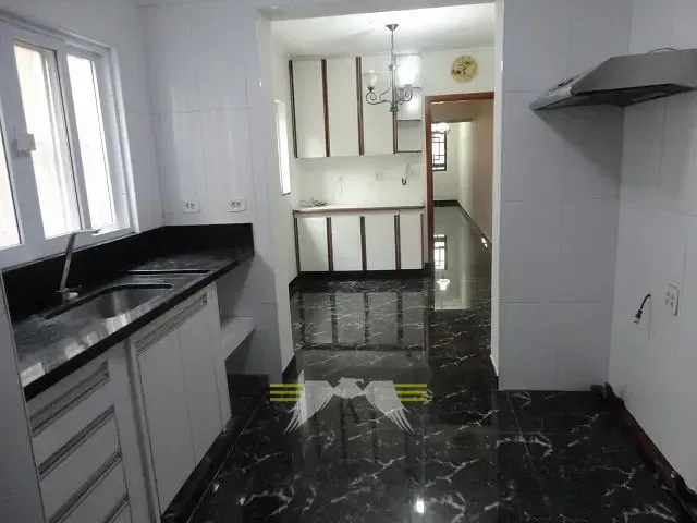 Sobrado com 140m² 3 quartos e 2 banheiros, à venda, no bairro Pari em São Paulo