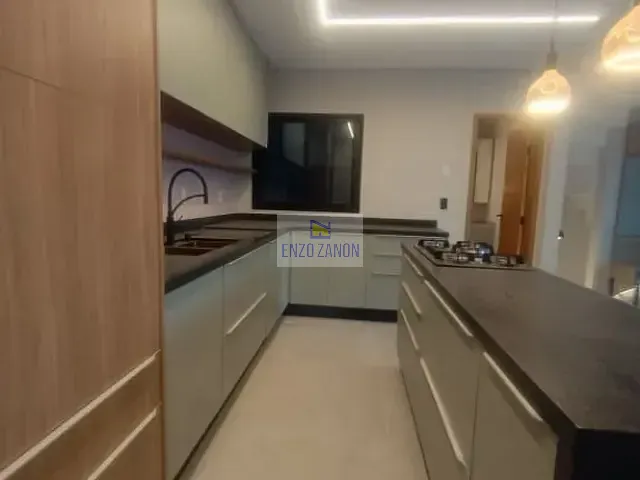 Sobrado com 80m² 3 quartos e 4 banheiros, à venda ou para alugar, no bairro Vila Dusi em São Bernardo do Campo