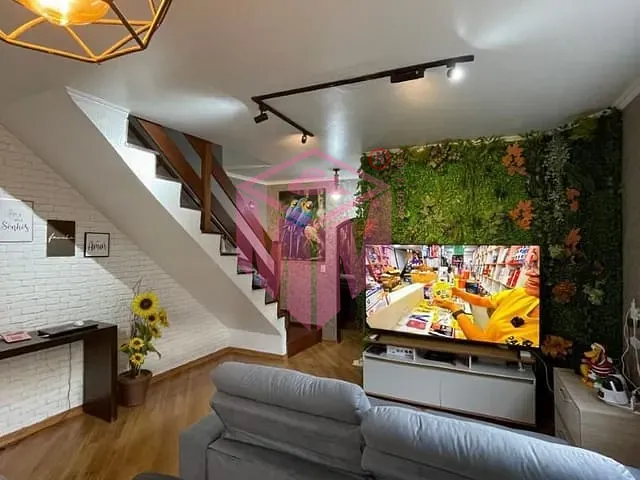Sobrado com 155m² 4 quartos e 2 banheiros, à venda, no bairro Jardim Las Vegas em Santo André