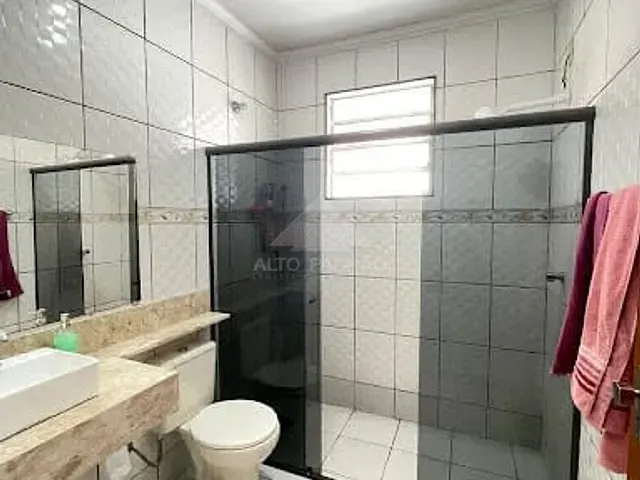 Sobrado com 151m² 3 quartos e 2 banheiros, à venda, no bairro Jardim Mauá em Mauá