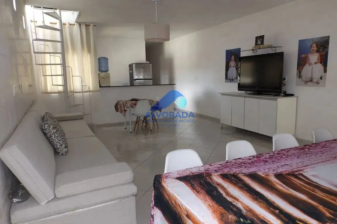 Sobrado, 4 quartos, 250 m² - Foto 1