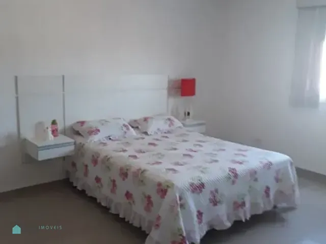 Sobrado com 270m² 2 quartos e 3 banheiros, à venda, no bairro Jardim Monjolo em São Paulo