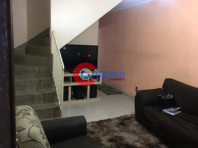Sobrado com 133m² 2 quartos e 2 banheiros, à venda, no bairro Jardim Terezópolis em Guarulhos