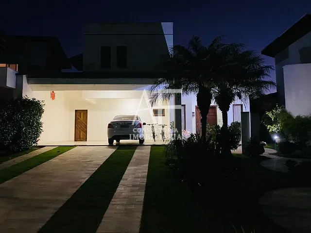 Sobrado com 511m² 4 quartos e 5 banheiros, à venda, no bairro Jardim das Nações em Taubaté