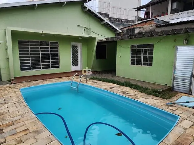 Sobrado 3 quartos e 2 banheiros, à venda, no bairro Vila Romana em São Paulo